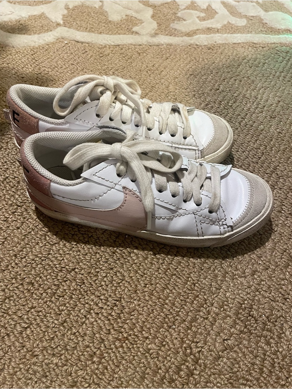 Nike Women's Blazer Low '77 Jumbo Sneakers